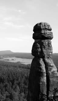 Landschaft mit Felsformation